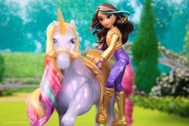 Unicorn Academy Svetelný jednorožec a figúrka 11 cm Sophia &amp; Wildstar