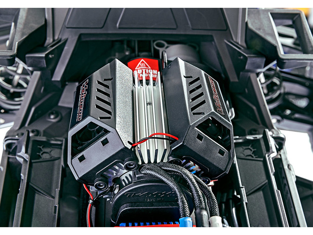 Traxxas XRT 8S 1:6 4WD RTR čierna