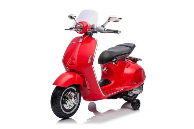 Elektrická motorka Vespa 946 aj so spätným chodom, červené, s pomocnými kolesami
