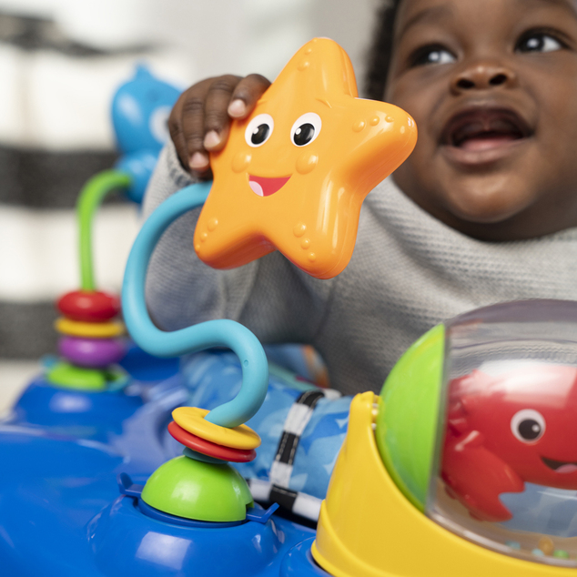 BABY EINSTEIN Skakalec Neptune’s Ocean Discovery™ 6m+ do 11kg