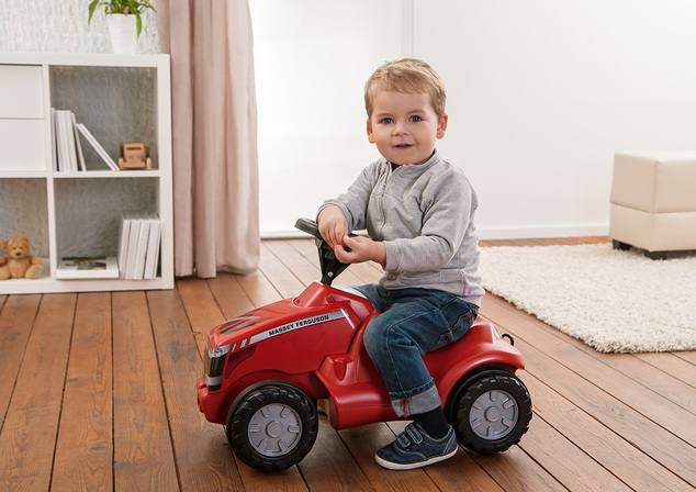 Rollytoys Odrážadlo Massey Ferguson červený