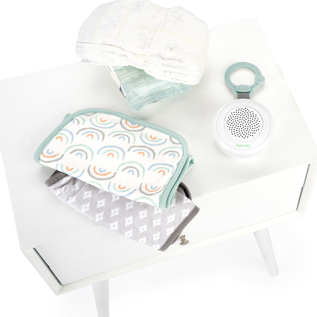 INGENUITY Predvajalnik glasbe Pock-a-Bye Baby™ 6m+