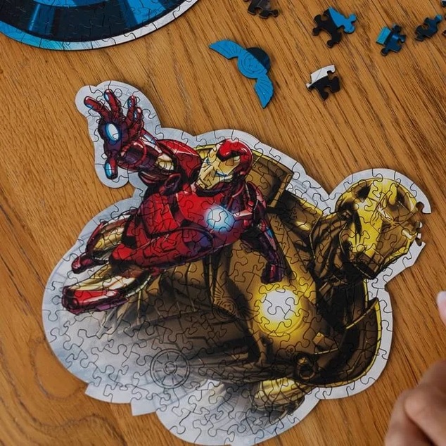 Trefl Drevené puzzle 160 dielikov - Statočný Iron Man / Disney Marvel Heroes