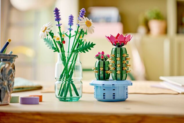 LEGO® Botanicals 11509 Kvitnúci kaktus