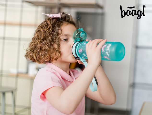 BAAGL Tritanová fľaša na nápoje Dúha, 500 ml