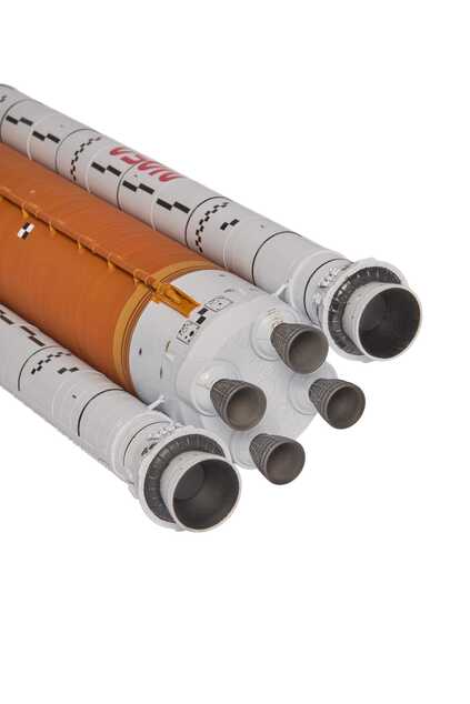 Plastic ModelKit Weltraum 03760 - NASA Artemis Space Launch System (SLS) (1:144)