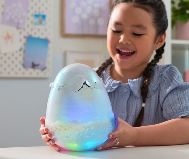 Hatchimals Liahnúce sa Interaktívne zvieratko Dráčik