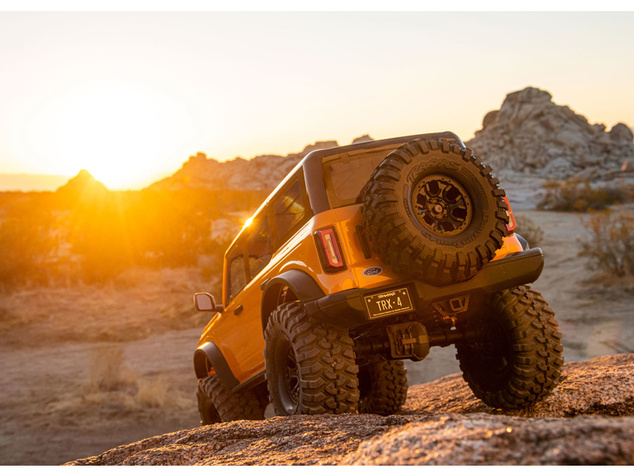 Traxxas TRX-4 Ford Bronco 2021 1:10 RTR čierny