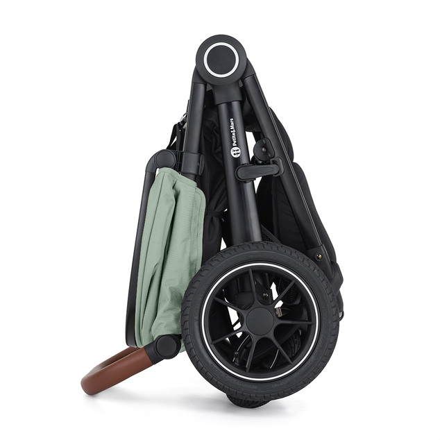 PETITE&amp;MARS Kočárek sportovní Street2 Air Oak Iron Green