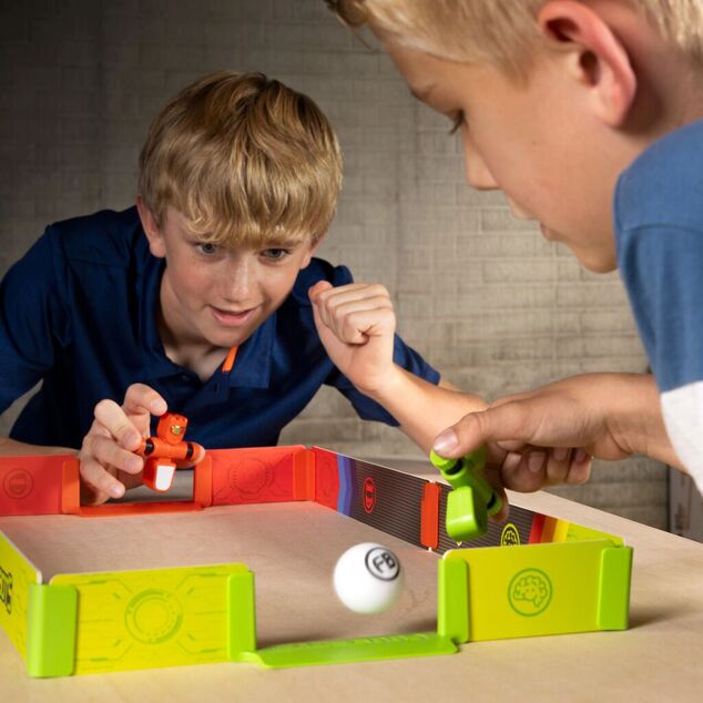 Fat Brain FOOSBOTS STADIUM BATTLE robo-futbal so štadiónom set