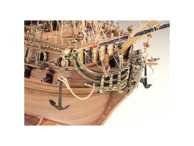 COREL HMS Neptune 1:90 kit