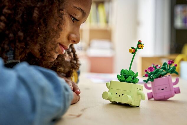 LEGO® Botanicals 11506 Hojdajúce sa rastlinky
