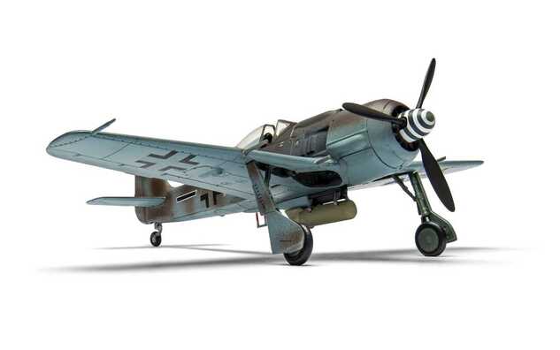 Classic Kit letadlo A02066A - Focke-Wulf Fw190A-8/F-8 (1:72)