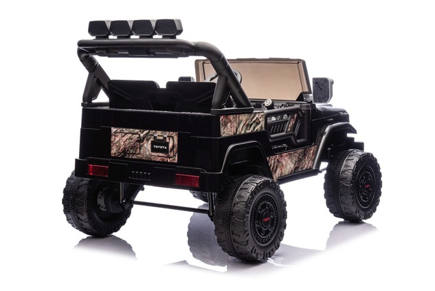 Elektrické autíčko Toyota FJ Cruiser XXL s pohonom 4x4, licencované (Dvojmiestne), Pieskov
