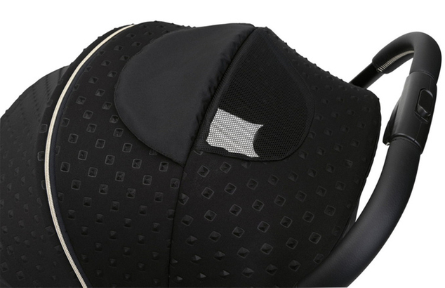 CHICCO Kočík športový Goody Xplus - Black Re_Lux Eco+