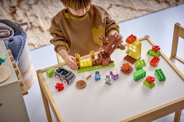 LEGO® DUPLO® Muffin, Bluey a rozvoz pizzy