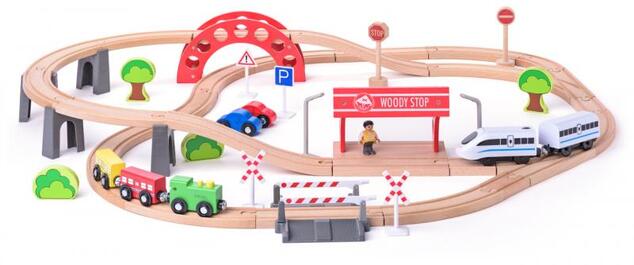 Binario Woody Train con macchina elettrica e viadotto