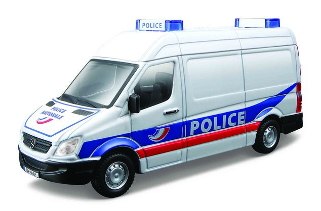 Bburago 1:50 Mercedes-Benz Sprinter