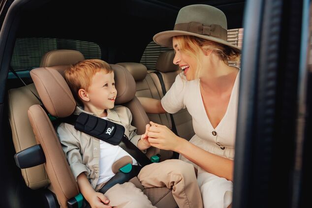 Britax Autosedačka Advansafix Pro Classic, Deep Grey