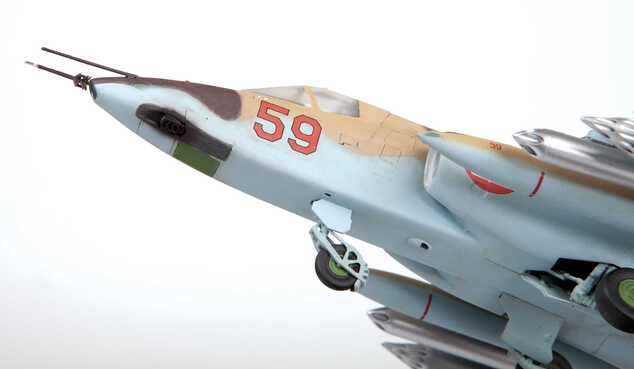 Model Kit letadlo 7312 - Soviet Attack Aircraft Su-25 "Frogfoot" (1:72)
