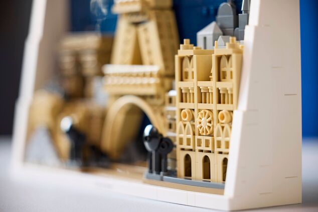 LEGO® Architecture 21064 Paríž – mesto lásky