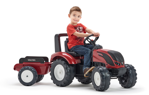 Falk Šliapací traktor 4000AB VALTRA S4 s vlečkou