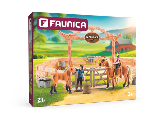 Faunica Jízdárna s koňmi