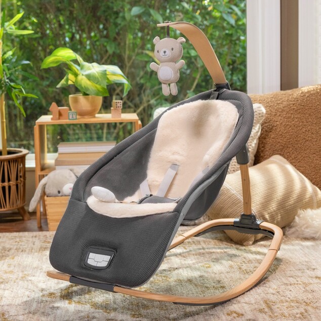 INGENUITY Hüpfstuhl mit vibrierender Melodie Every Season™ - Wesley™ 0m+ bis 18 kg