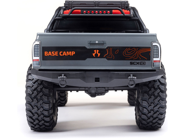 Axial SCX10 III Base Camp 4WD 1:10 RTR sivý