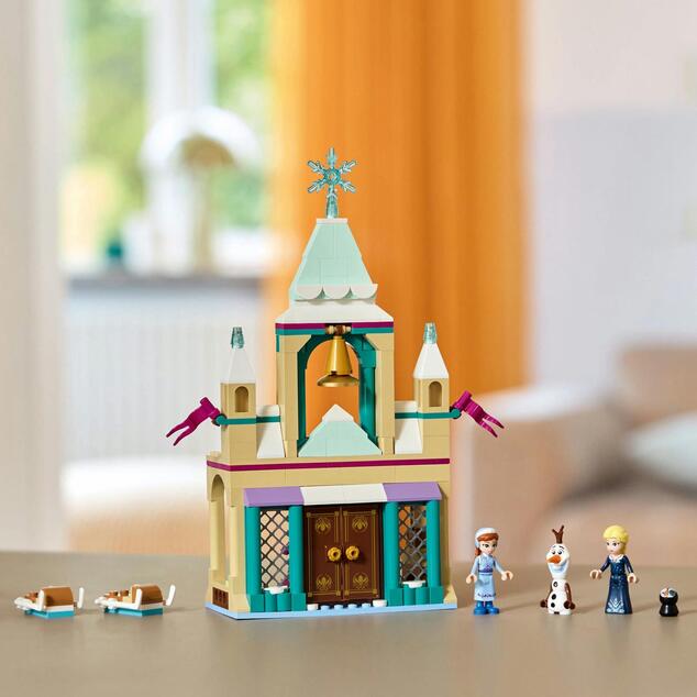 LEGO® Disney Princess 43265 Castelul Arendelle din filmul Frozen