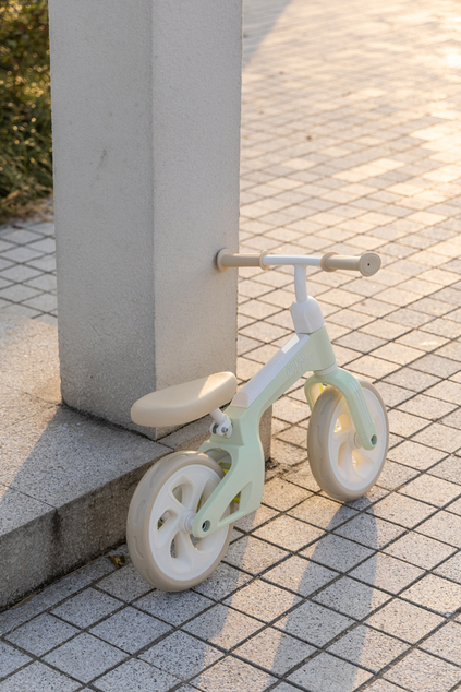 QPLAY Bicicletă fără pedale Tech Mint, vârstă 2-4 ani, până la 30 kg