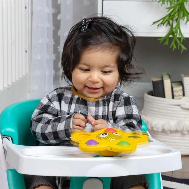 BABY EINSTEIN Jucărie activă cu ventuză Pop &amp; Glow Starfish™ 6m+