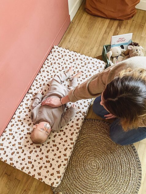 Tappetino da gioco pieghevole imbottito per bambini 3 in 1, Leopardo