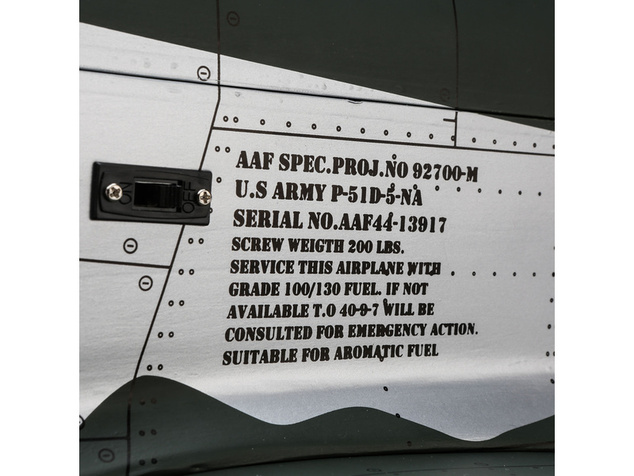 Hangar 9 P-51D Mustang 1.8m 20cc ARF
