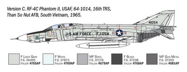 Model Kit repülőgép 1477 - RF-4 C/E Phantom II (1:72)