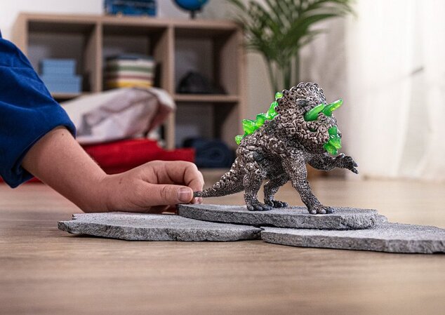 Schleich Kamenný triceratops