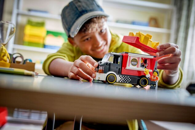 LEGO® City 60488 Pojazdné občerstvenie s hranolkami