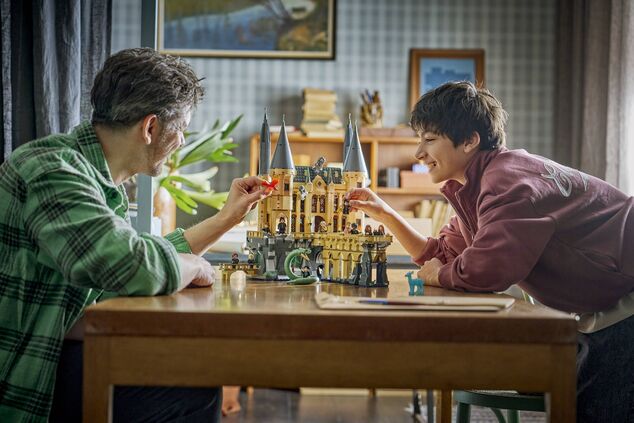 LEGO® Harry Potter™ 76473 Rokfortský hrad: Východné krídlo