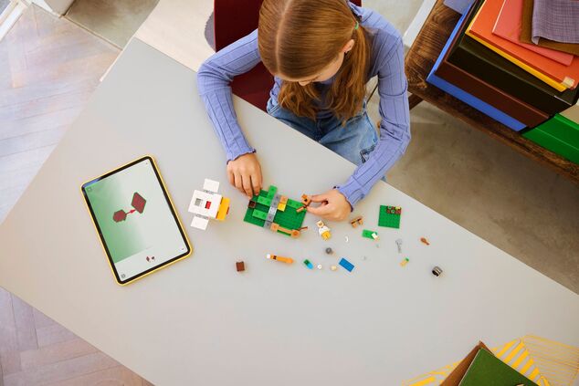 LEGO® Minecraft™ 21585 Slepačia farma