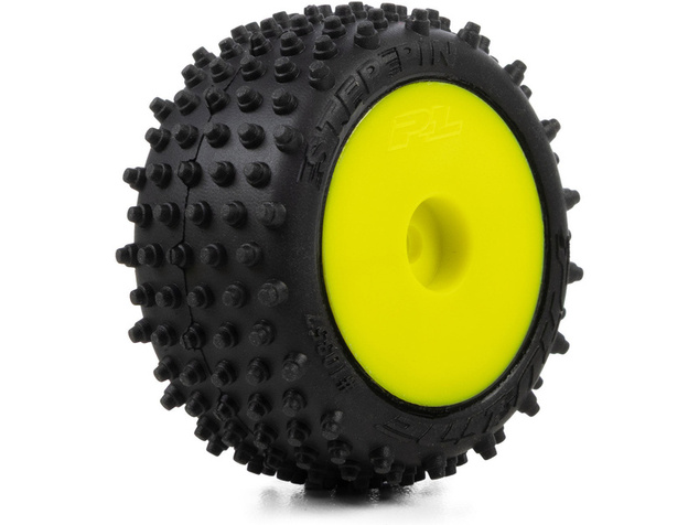 Pro-Line ruota con pneumatico Edge anteriore / Step Pin posteriore, disco giallo, Hex 7mm (4): Losi 