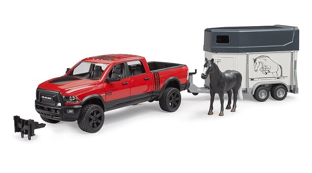 BRUDER 02501 Jeep RAM Power Wagon s prepravníkom na kone