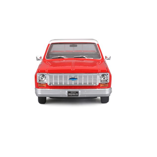 Maisto - 1974 Chevrolet C10 Cheyenne Super, červeno-biela, 1:18