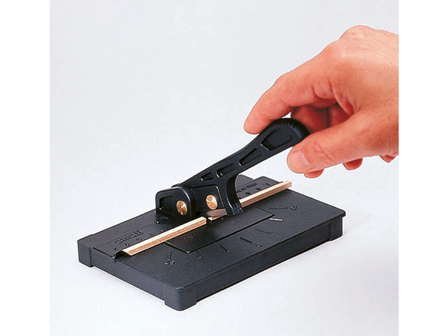 Rezalnik AMATI Master Cut