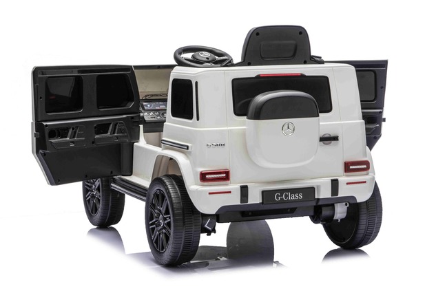 Auto elettrico Mercedes G580 12V, bianco, telecomando 2,4 GHz, Bluetooth, USB /
