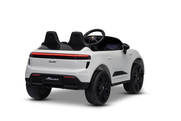 Elektrické autíčko Porsche Macan 12V s pohonom zadných kolies a licenciou (Jednomiestne),