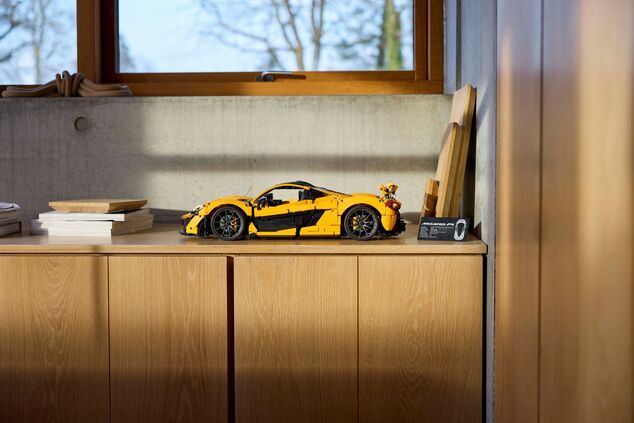LEGO® Technic 42172 McLaren P1™
