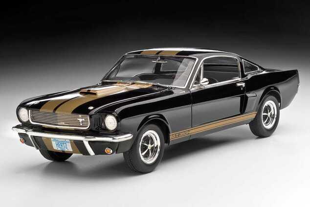 Plastikmodellbausatz 07242 - Shelby Mustang GT 350 H (1:24)