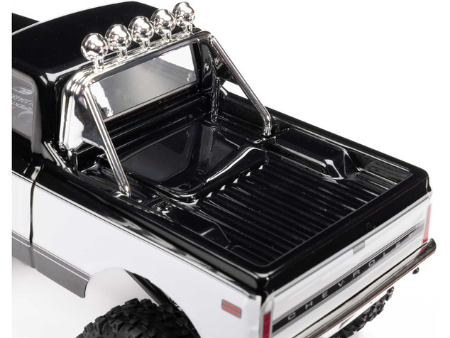 Axial SCX24 Chevrolet C10 1971 1:24 4WD RTR oranžni