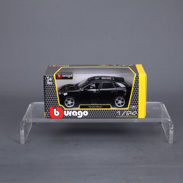 Bburago 1:24 Plus Porsche Macan Schwarz