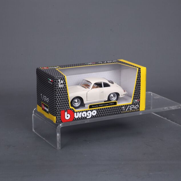 Bburago 1:24 Porsche 356B Coupe (1961) Elfenbein